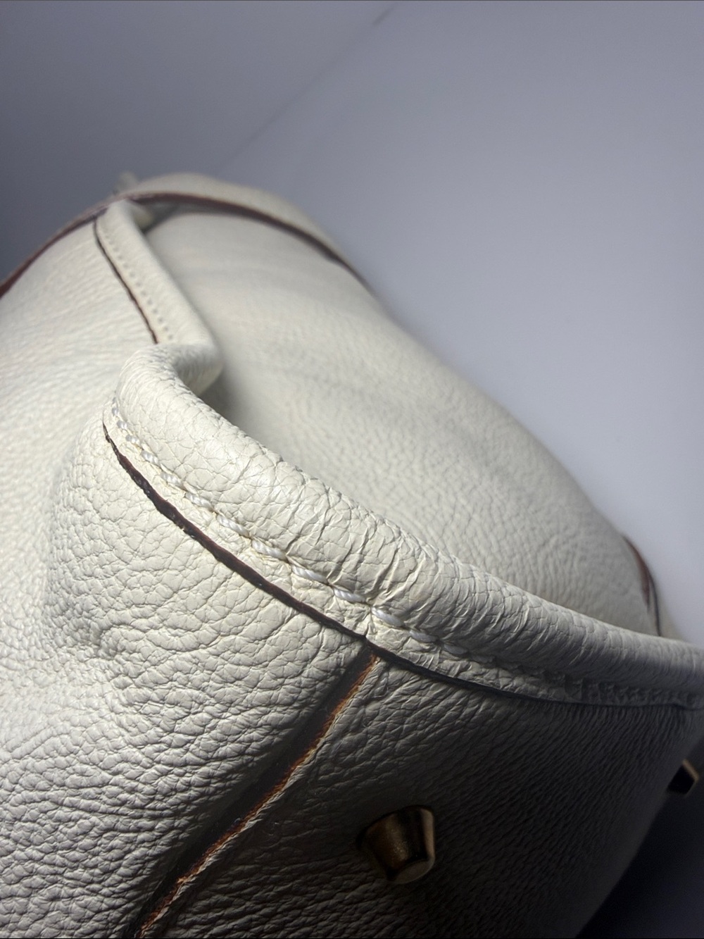 Chloé Shelby Cream Leather Tote Bag - Picture 12 of 17